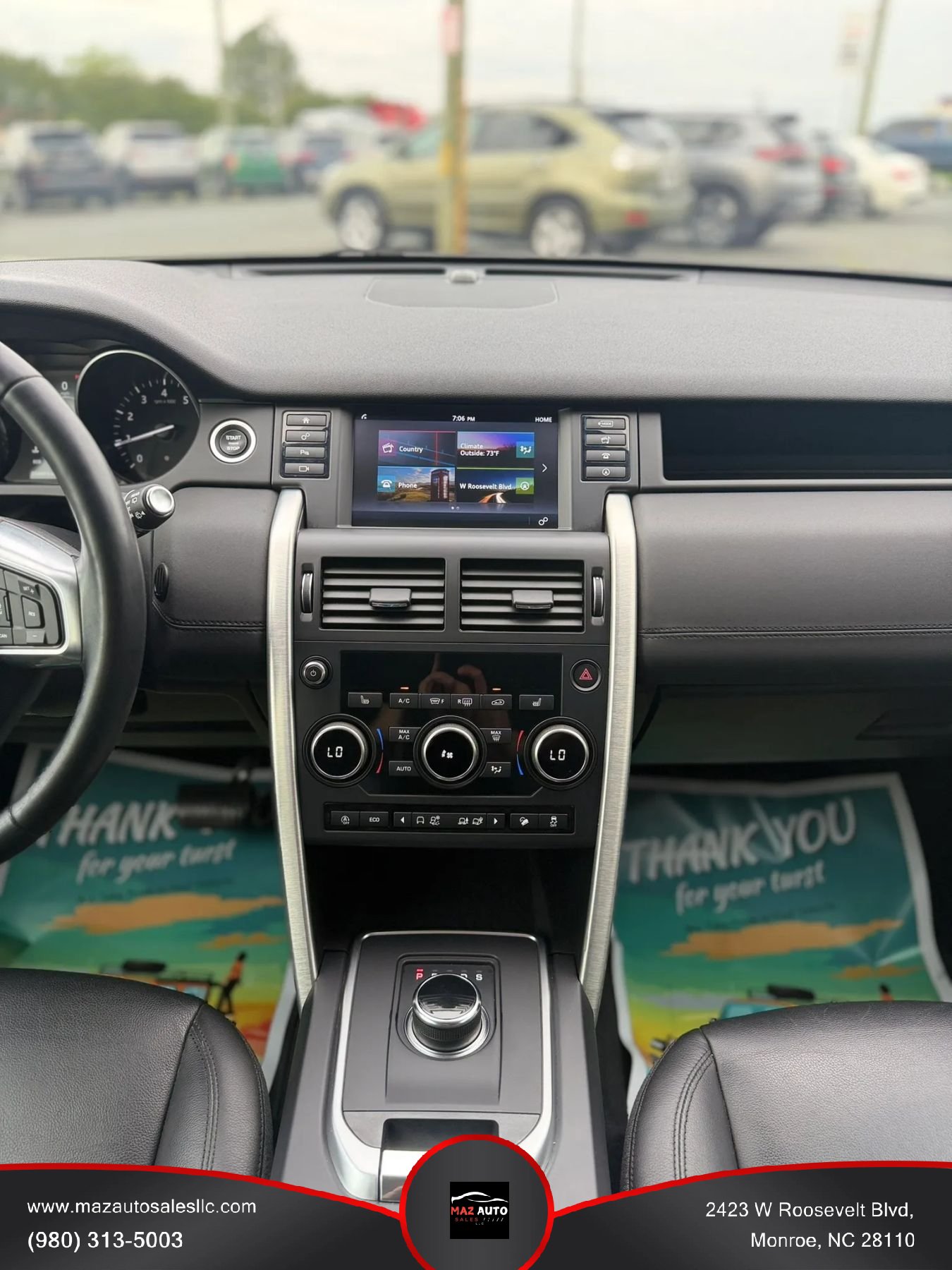 Used 2018 Land Rover Discovery Sport SE AWD/4WD image 11