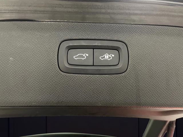 Used 2021 Volvo XC90 T8 Inscription Expression w/ Advanced Package image 17