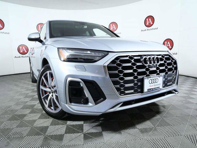 Used 2023 Audi SQ5 Prestige w/ Prestige Package AWD/4WD image 2