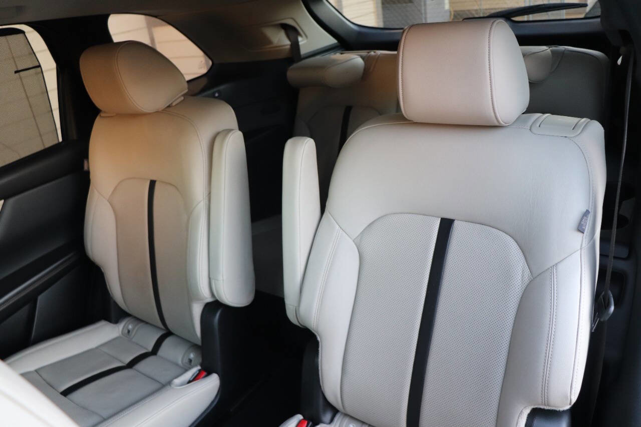 Used 2024 MAZDA CX-90 Plug-In Hybrid w/ Preferred image 49