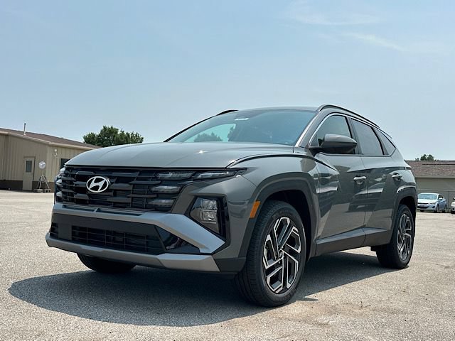 New 2026 Hyundai Tucson SEL Plus AWD/4WD image 1