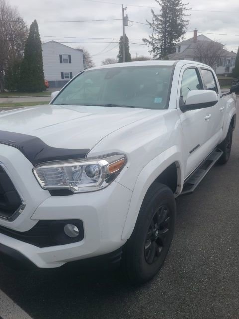 Used 2021 Toyota Tacoma SR5 image 1