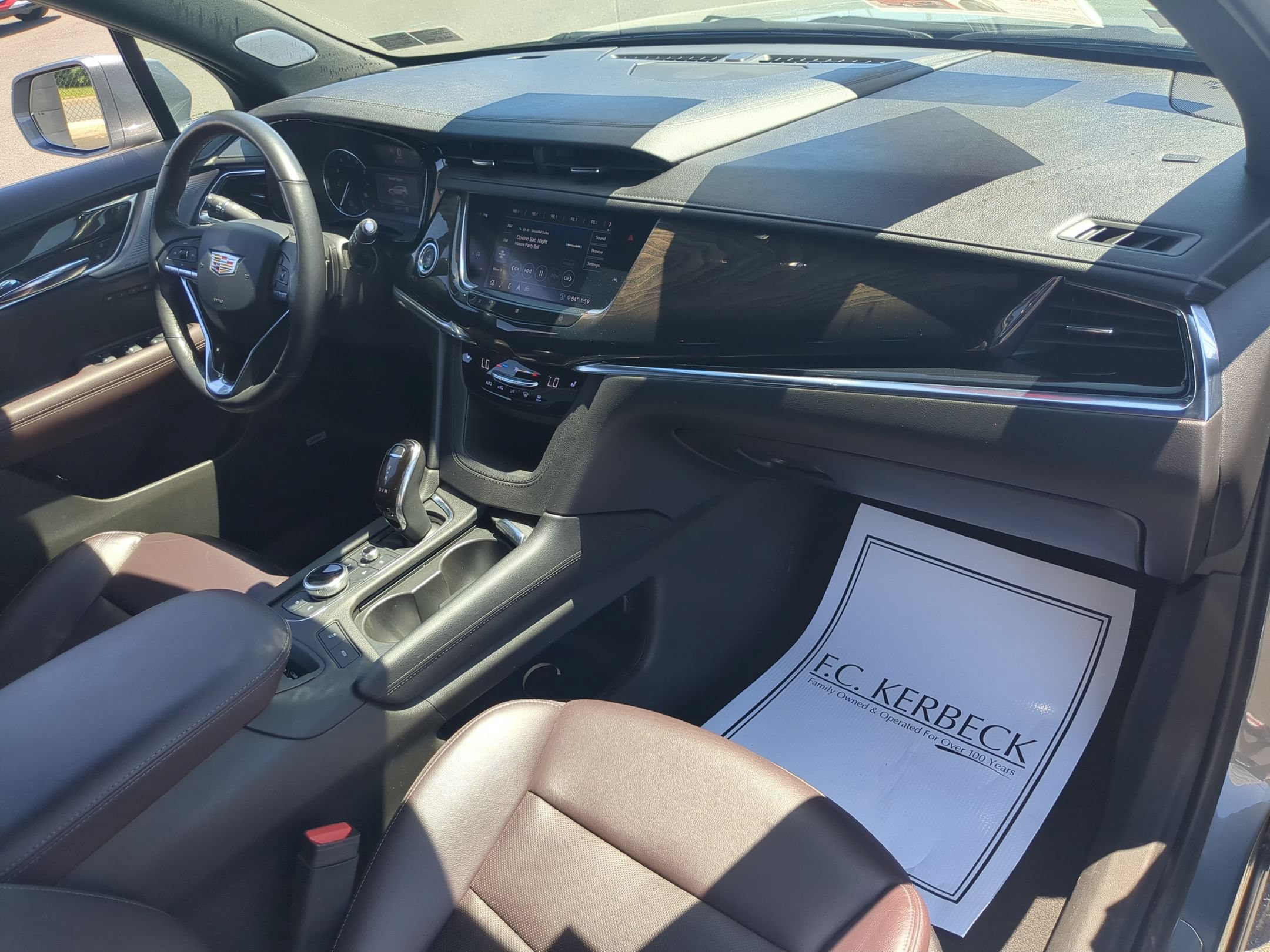 Certified 2020 Cadillac XT6 Premium Luxury AWD/4WD image 28