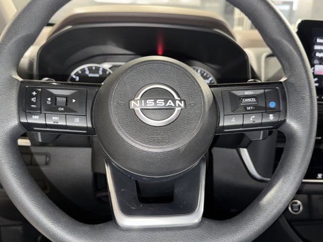 Used 2023 Nissan Rogue SV AWD/4WD image 18