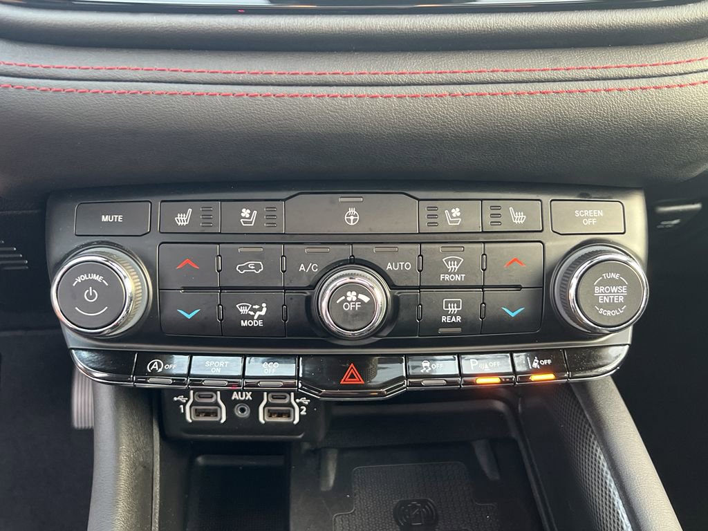 Used 2024 Dodge Durango GT image 25