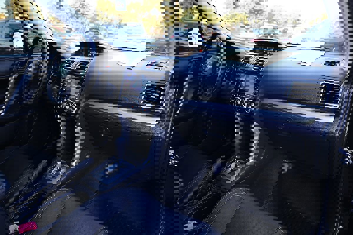 Used 2016 Subaru Forester 2.5i Premium w/ All-Weather Package image 15