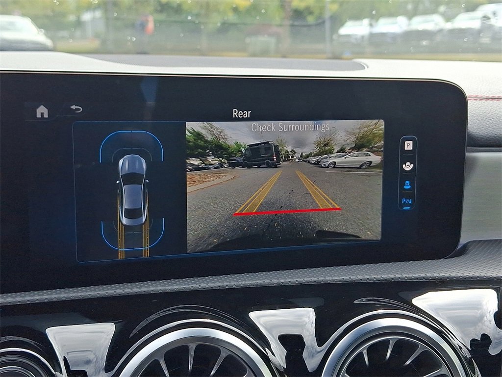 Used 2024 Mercedes-Benz CLA 250 4MATIC image 4