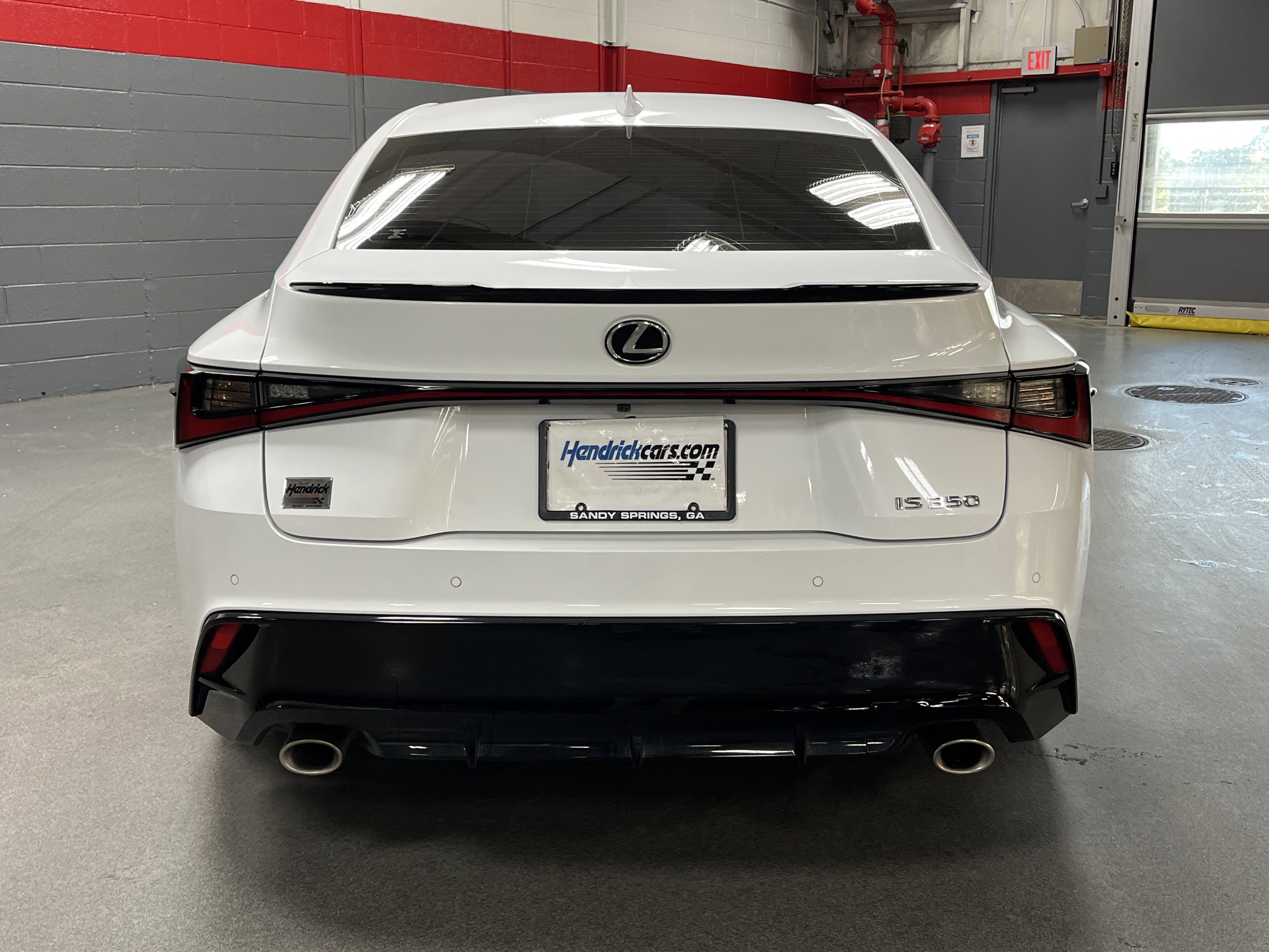 Used 2022 Lexus IS 350 F Sport image 9