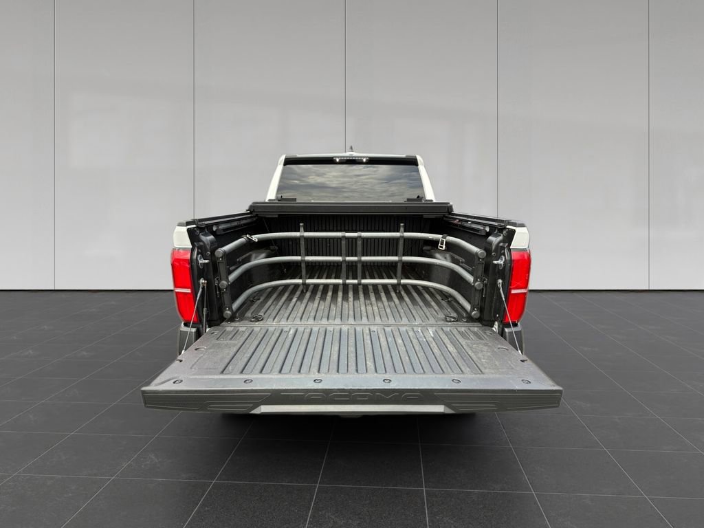 Used 2024 Toyota Tacoma SR image 19