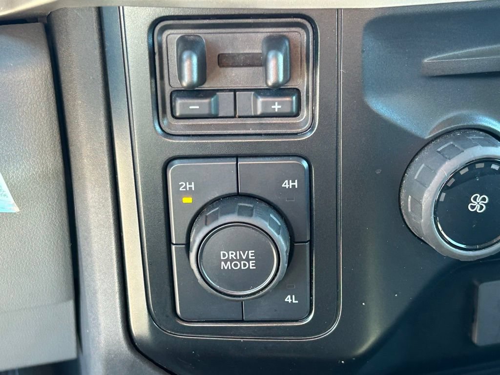 Used 2025 Ford F250 XLT AWD/4WD image 33