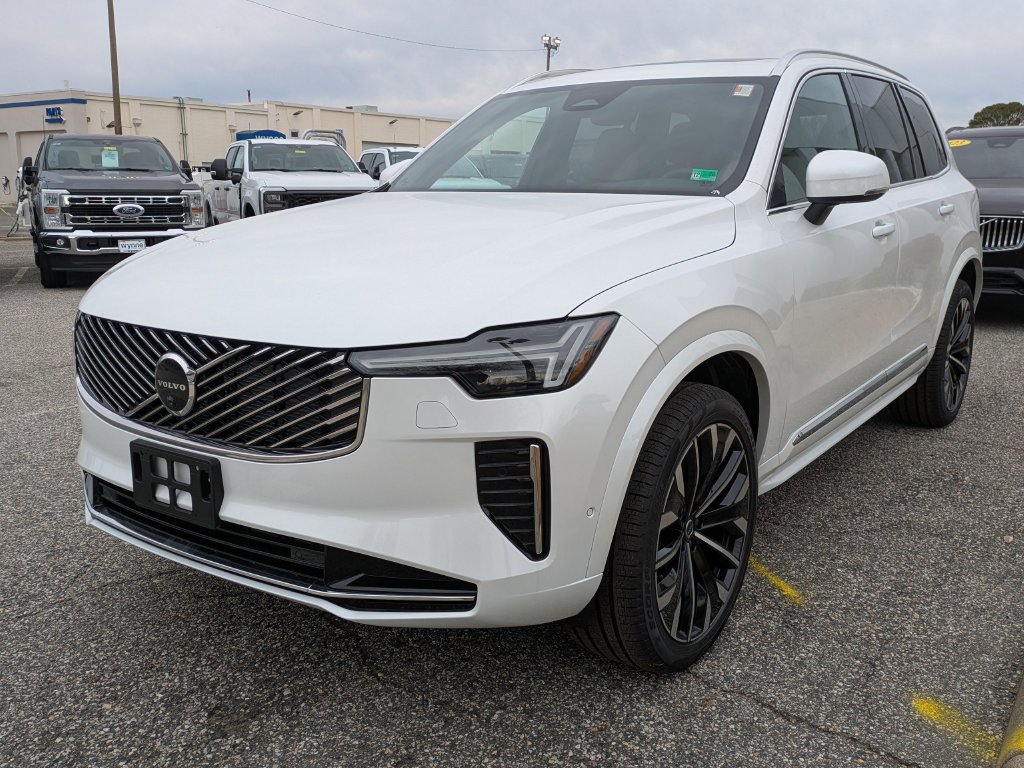 New 2026 Volvo XC90 B6 Plus w/ Protection Package Premier AWD/4WD image 8