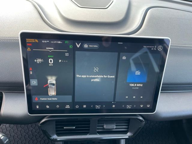 Used 2023 VinFast VF 8 Eco image 20