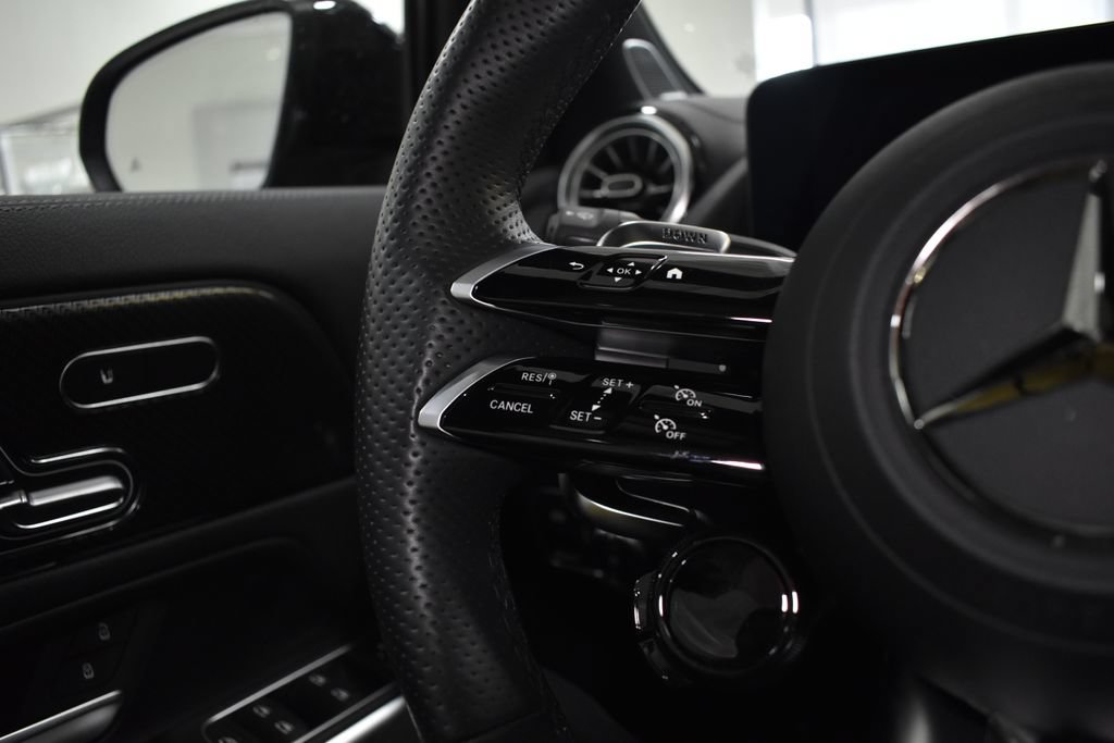 Certified 2024 Mercedes-Benz GLA 35 AMG 4MATIC image 21