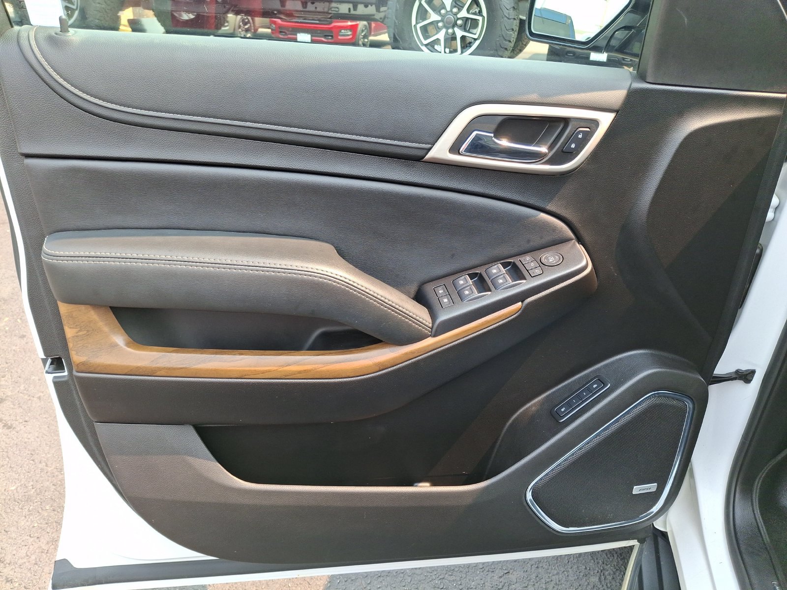 Used 2019 GMC Yukon Denali AWD/4WD image 15