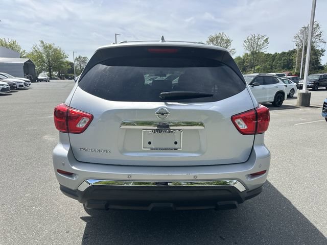 Used 2020 Nissan Pathfinder S image 4