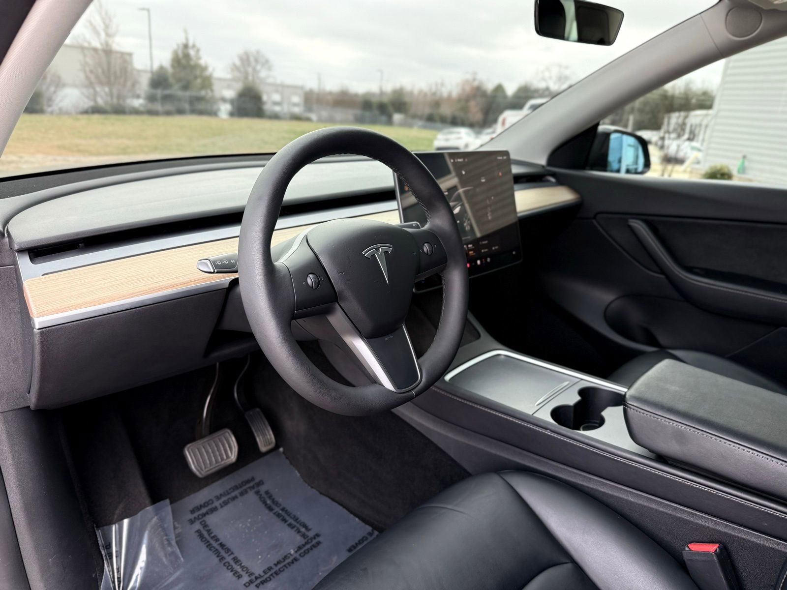 Used 2022 Tesla Model Y Long Range image 20