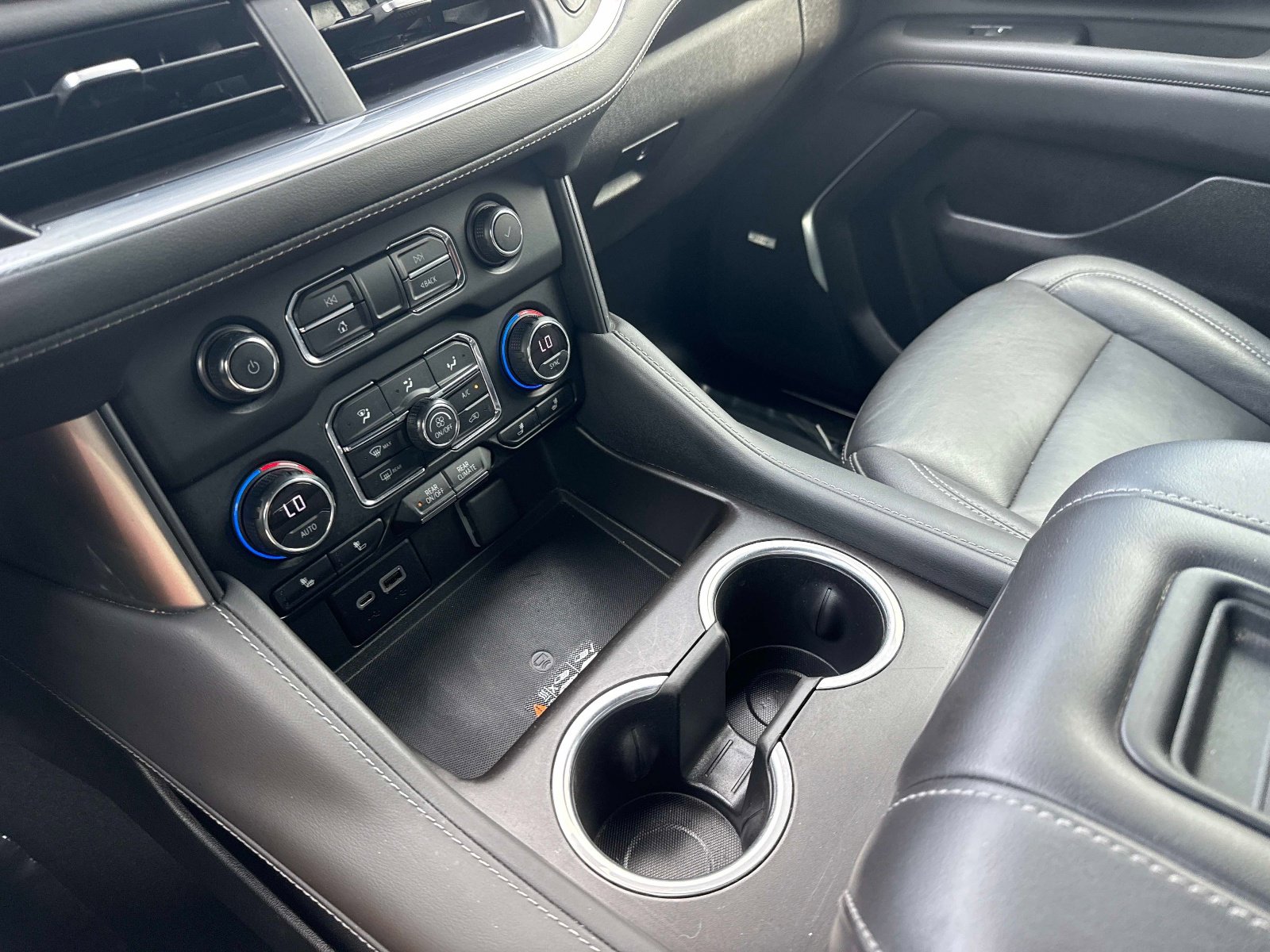 Used 2021 Chevrolet Tahoe LT image 25