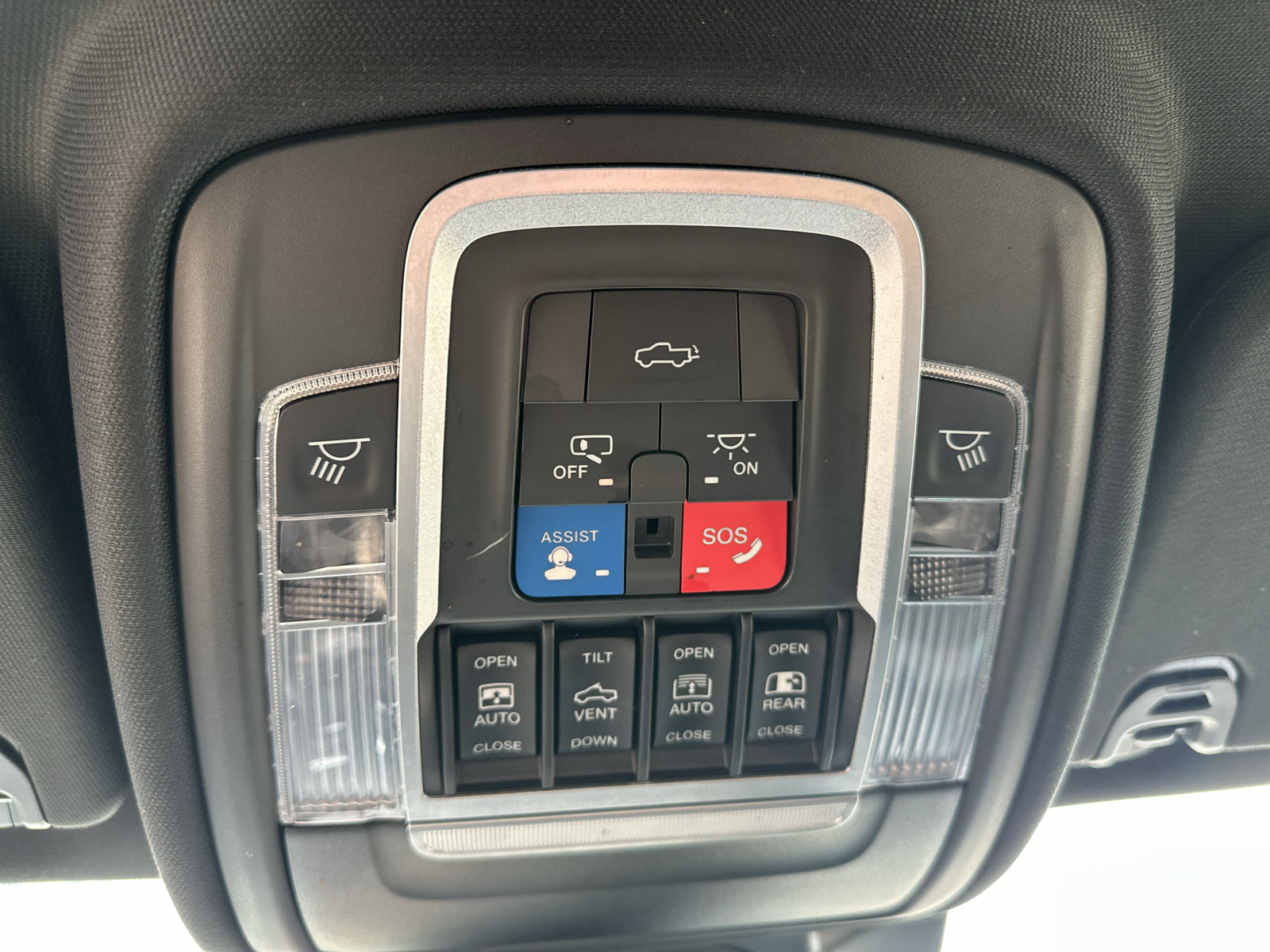 Used 2021 RAM 1500 Sport w/ Leather & Sound Group AWD/4WD image 29