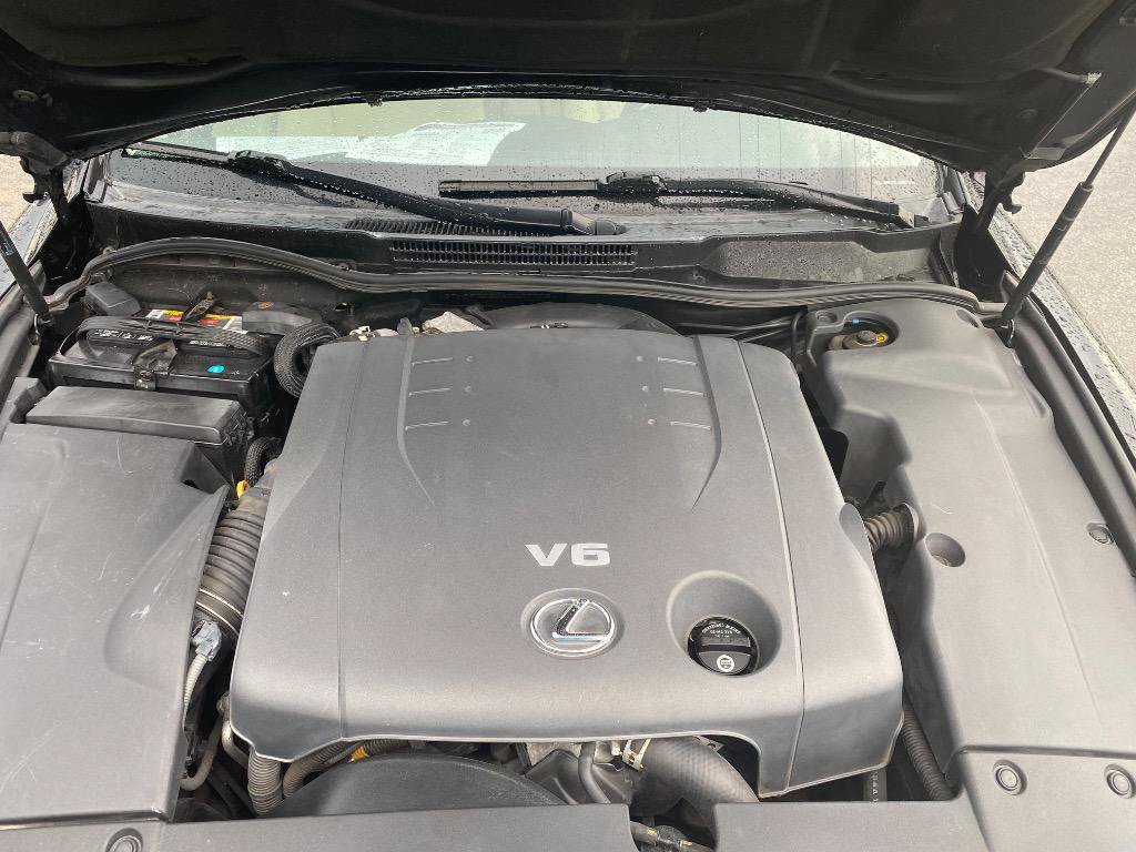 Used 2010 Lexus IS 250C RWD image 28