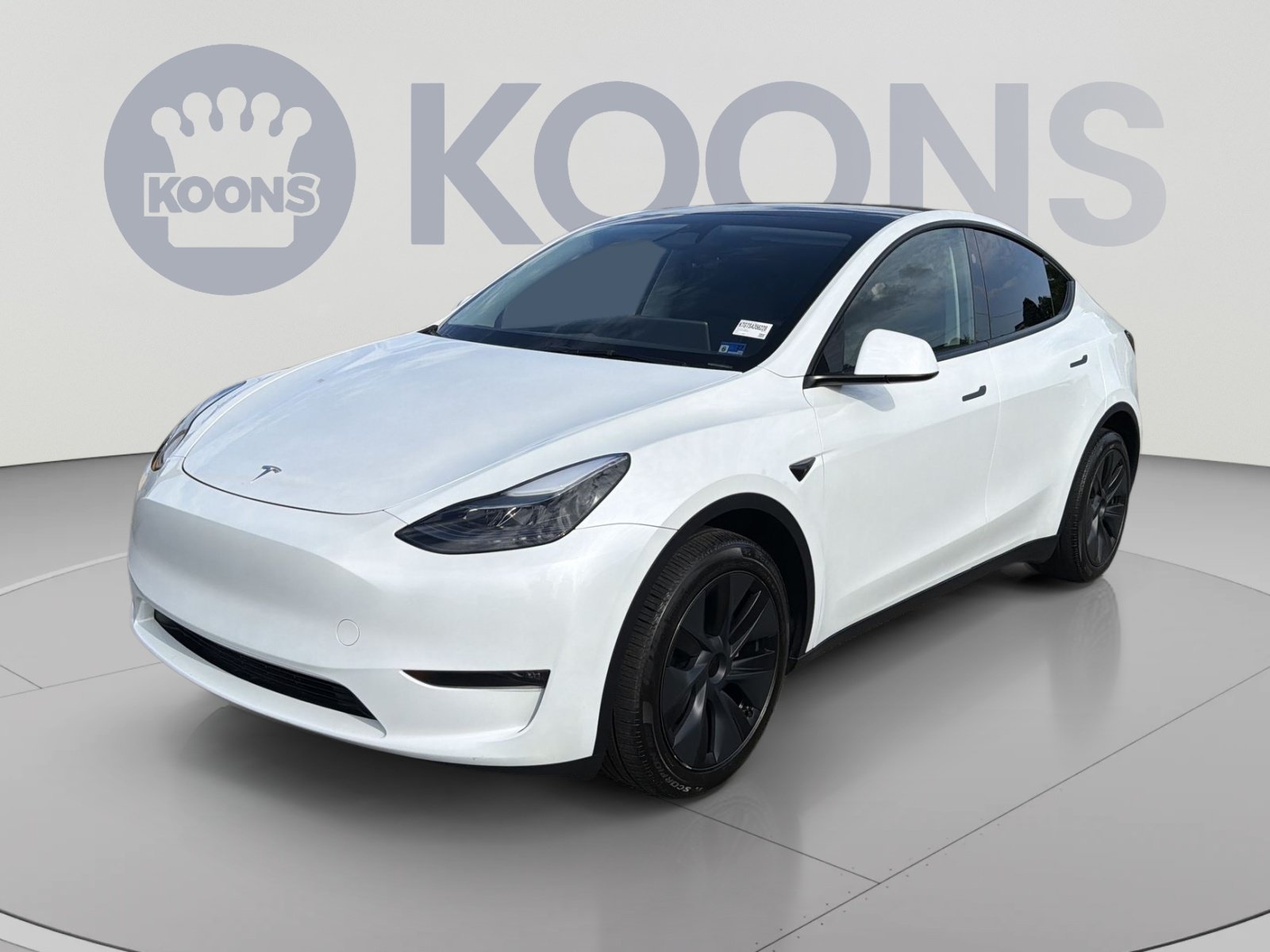 Used 2025 Tesla Model Y Long Range AWD/4WD image 1