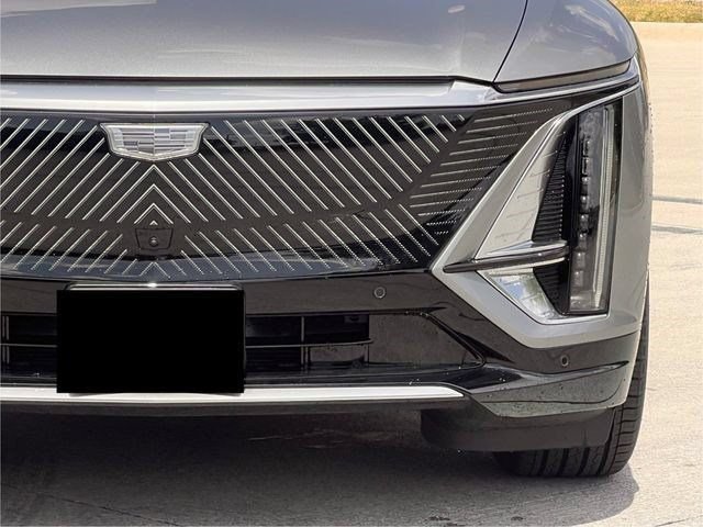 New 2026 Cadillac Lyriq Luxury w/ LPO, Floor Liner Package RWD image 8