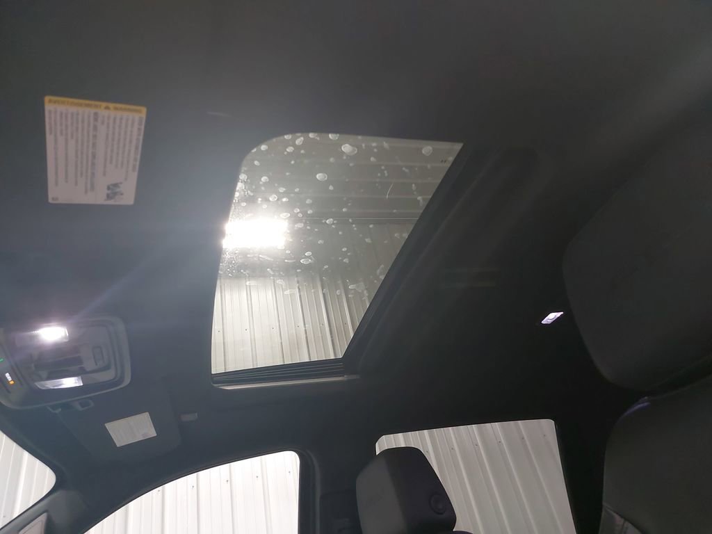 Used 2024 GMC Sierra 3500 AT4 w/ AT4 Premium Plus Package image 32