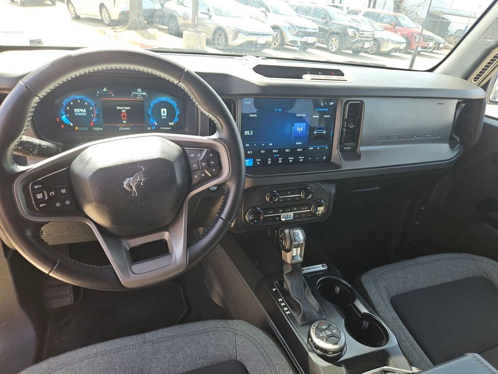Used 2025 Ford Bronco Big Bend image 15