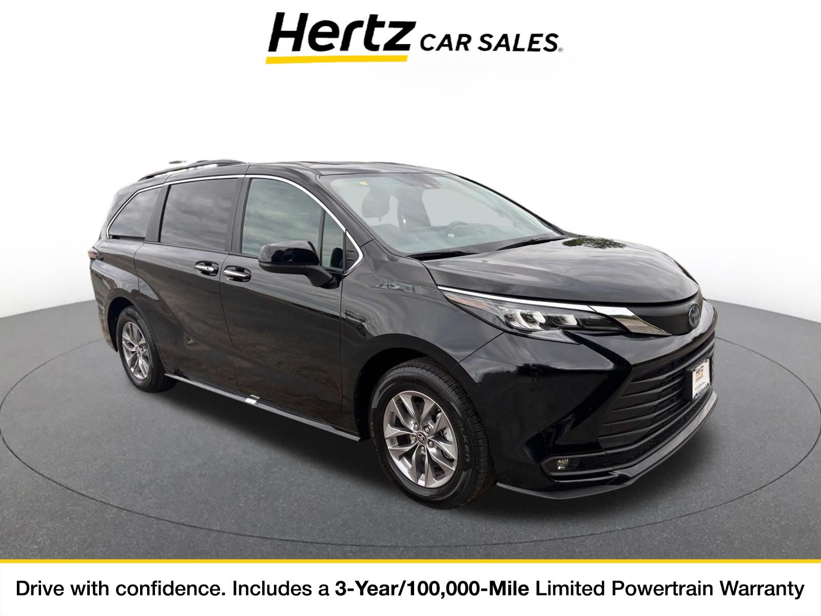 Used 2025 Toyota Sienna XLE