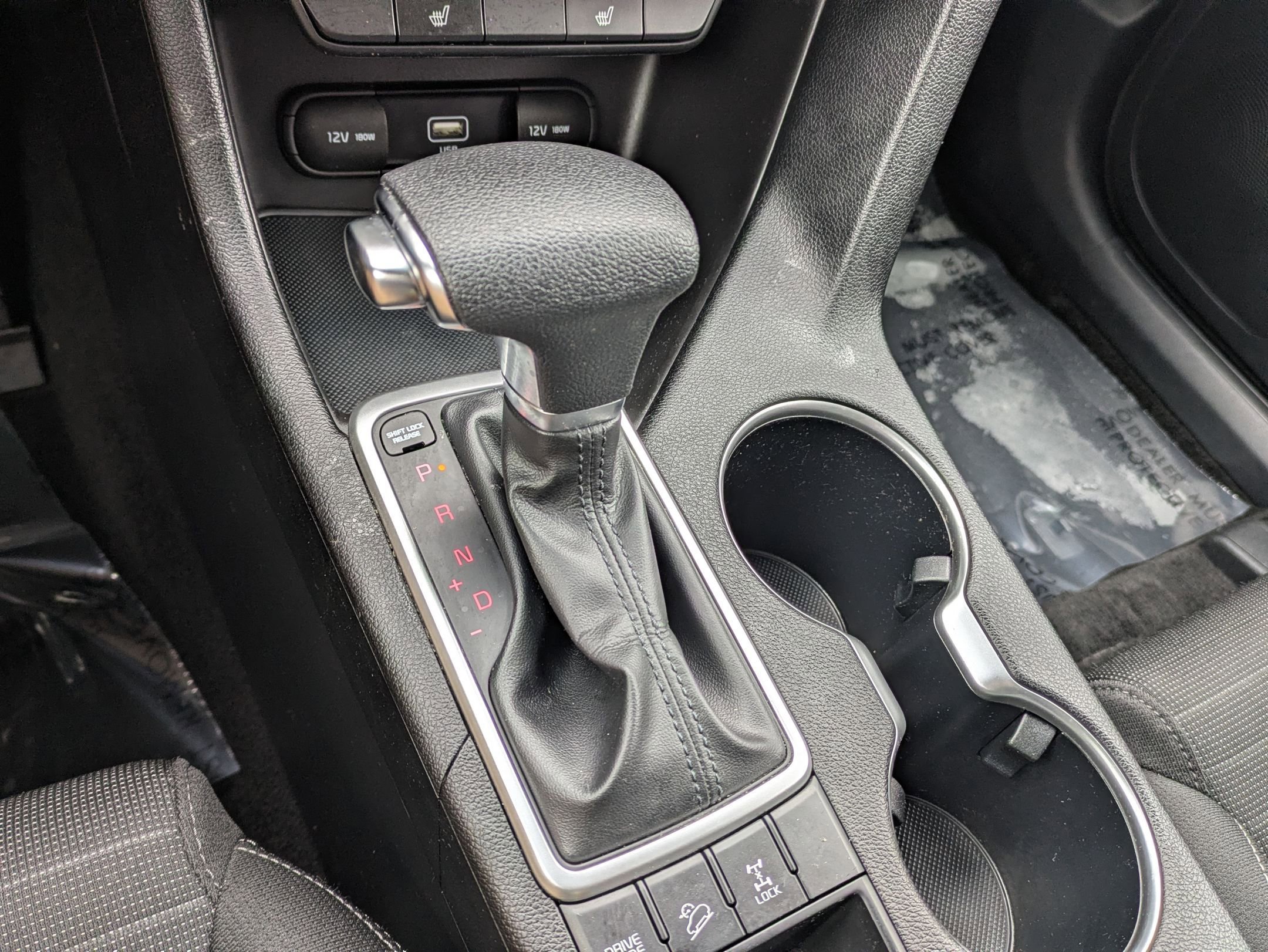 Used 2020 Kia Sportage LX w/ LX Popular Package image 16