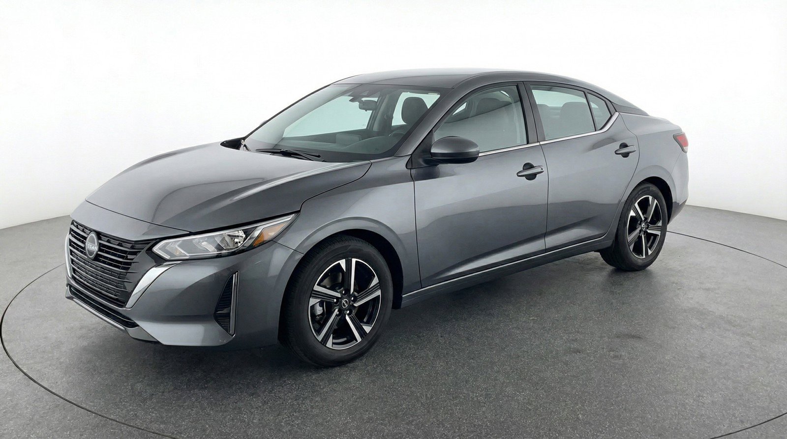 Used 2025 Nissan Sentra SV image 3