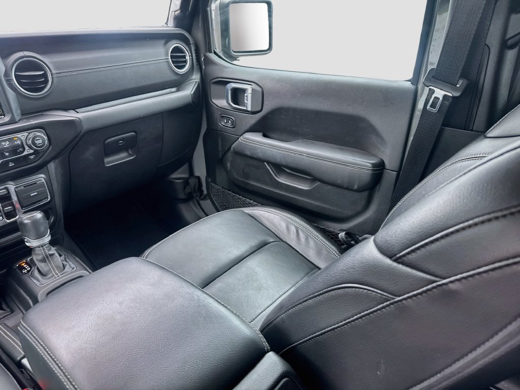 Certified 2022 Jeep Wrangler Unlimited Sahara w/ Cold Weather Group AWD/4WD image 26