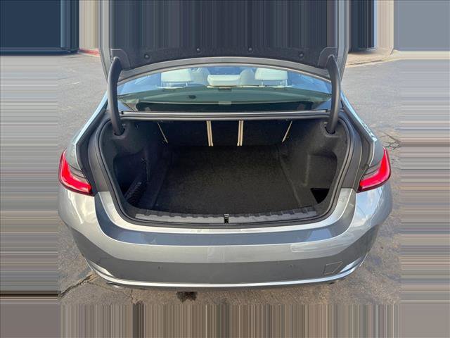 Certified 2024 BMW 330i Sedan w/ Premium Package image 19