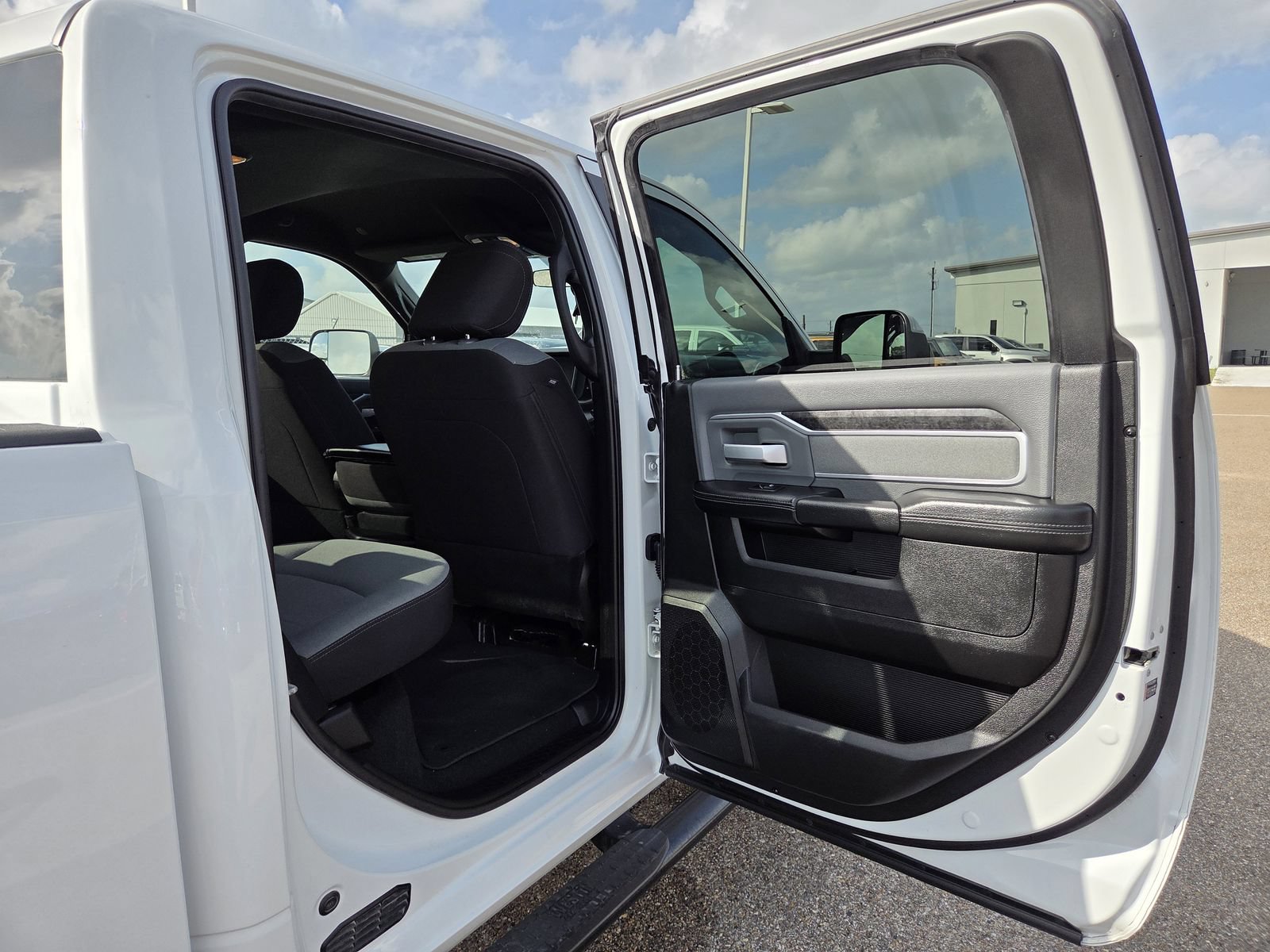 Used 2022 RAM 2500 Lone Star AWD/4WD image 18