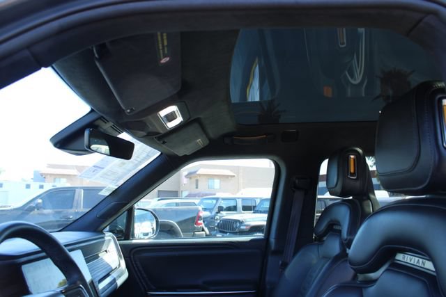 Used 2024 Rivian R1S Adventure AWD/4WD image 40
