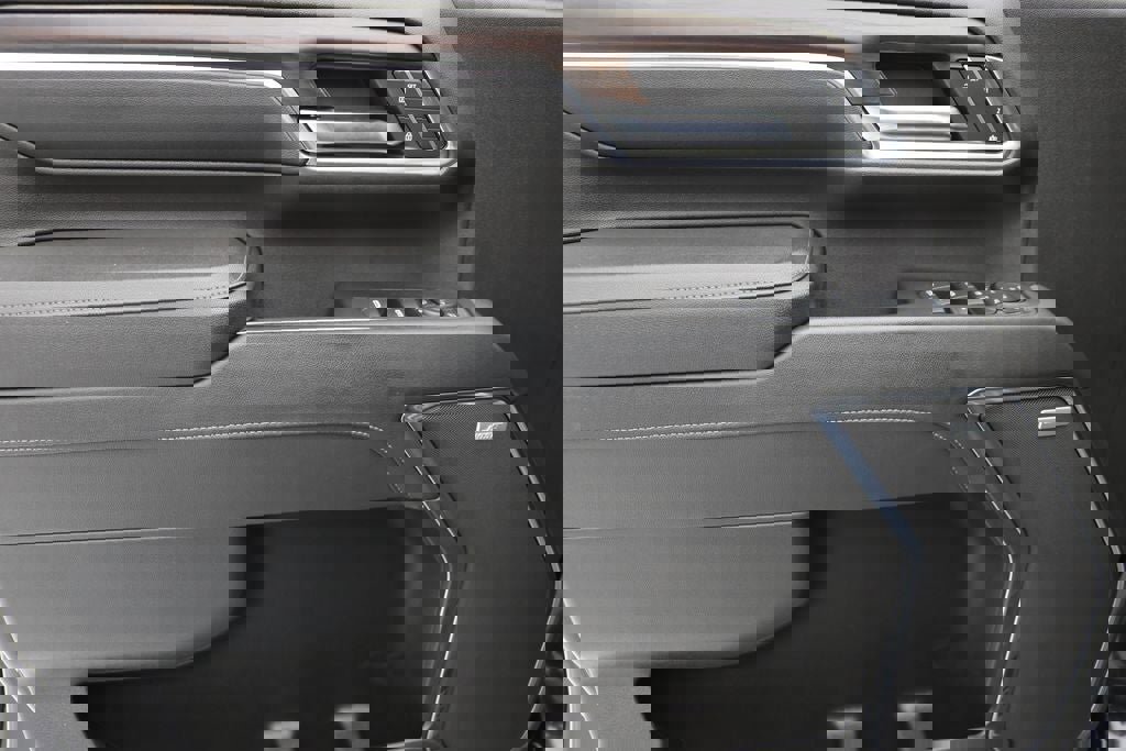 Used 2024 GMC Sierra 2500 SLT w/ SLT Premium Package image 20