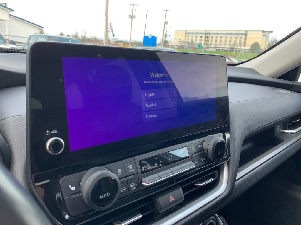 Used 2024 Toyota Grand Highlander XLE image 23