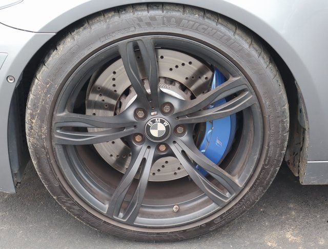 Used 2015 BMW M5 image 12