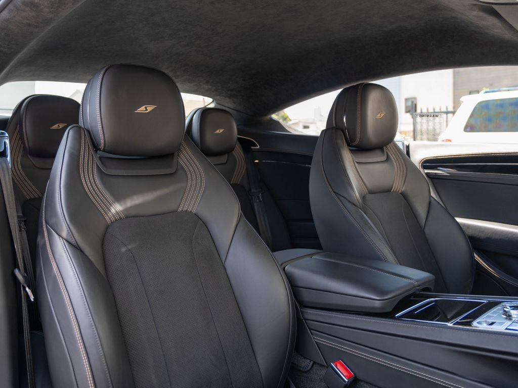 Used 2023 Bentley Continental GT V8 image 23