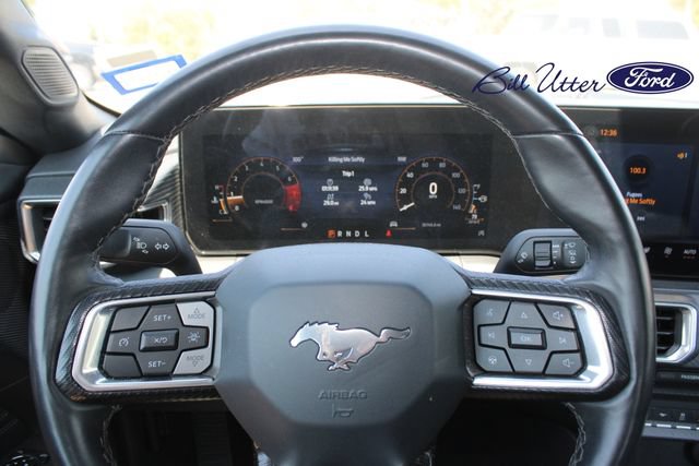 Used 2025 Ford Mustang Premium RWD image 25
