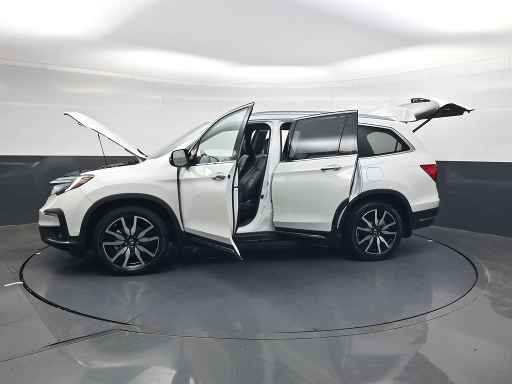 Certified 2022 Honda Pilot Touring image 42