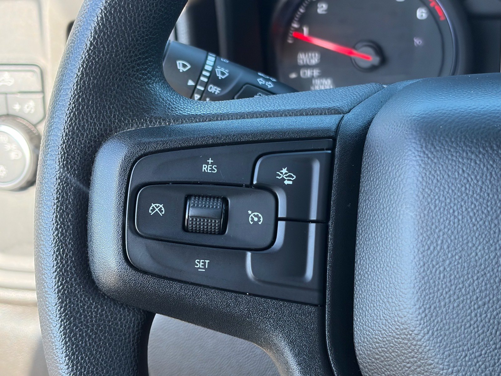 Used 2022 Chevrolet Silverado 1500 Custom w/ LPO, Dark Essentials Package RWD image 15