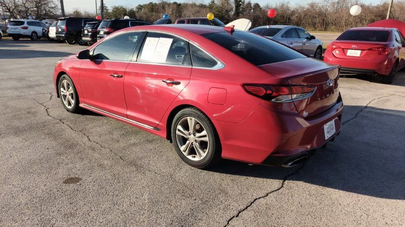 Used 2018 Hyundai Sonata Sport image 3