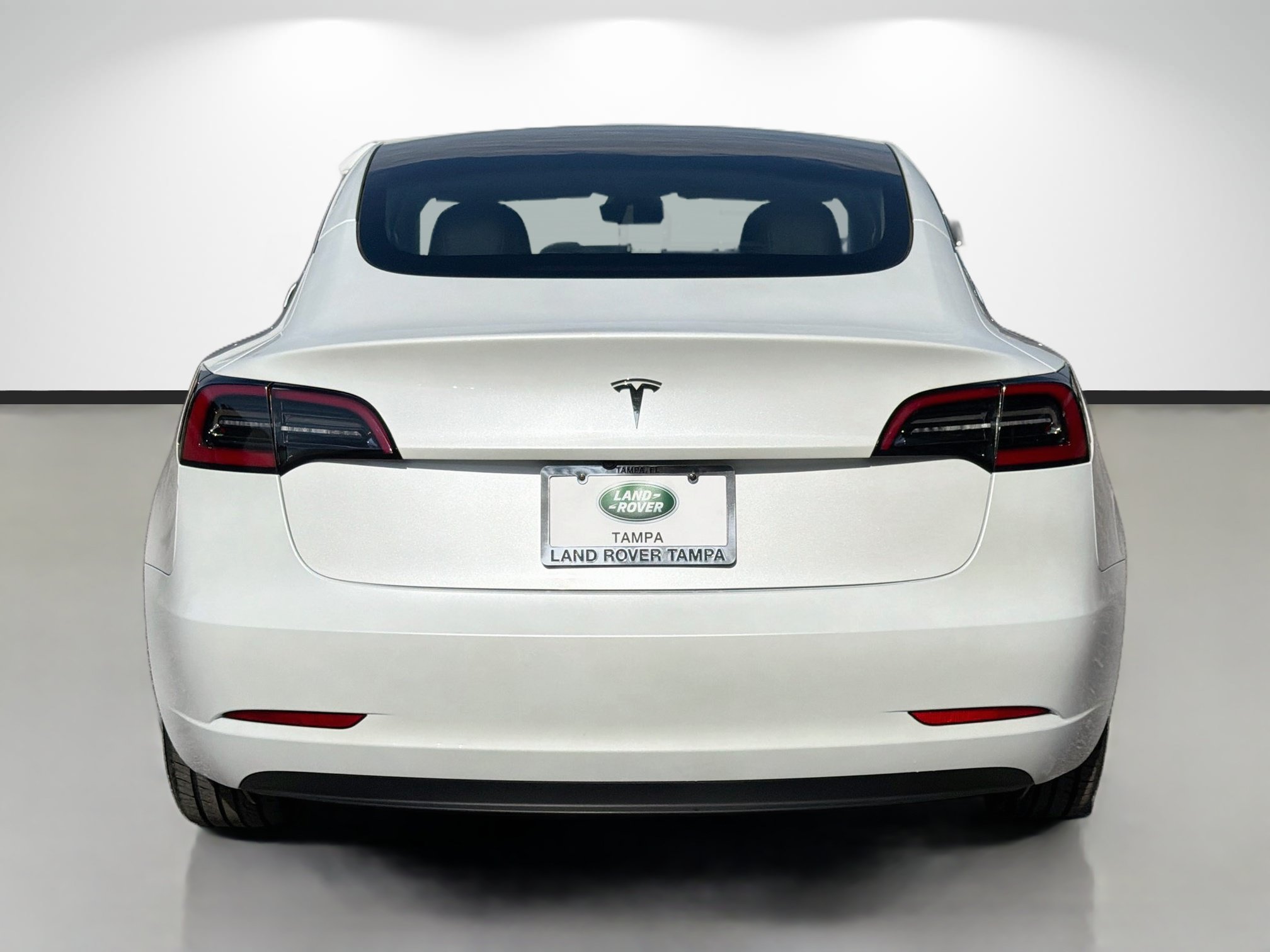 Used 2023 Tesla Model 3 Standard Range RWD image 4