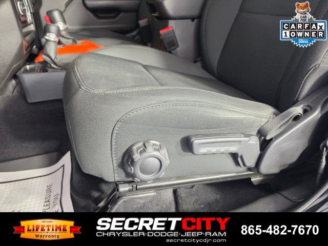 Used 2022 Jeep Gladiator Sport AWD/4WD image 13