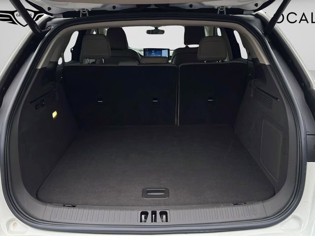 Used 2022 Lincoln Nautilus FWD w/ Premium Package image 9