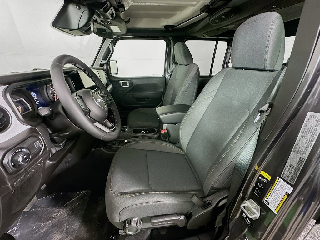 New 2026 Jeep Gladiator Sport AWD/4WD image 25