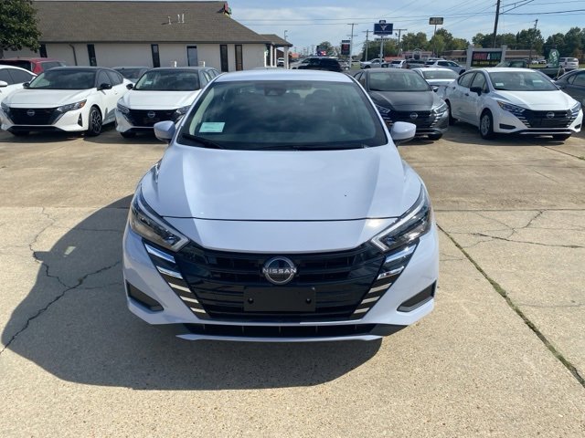 New 2025 Nissan Versa SV w/ Trunk Package image 9