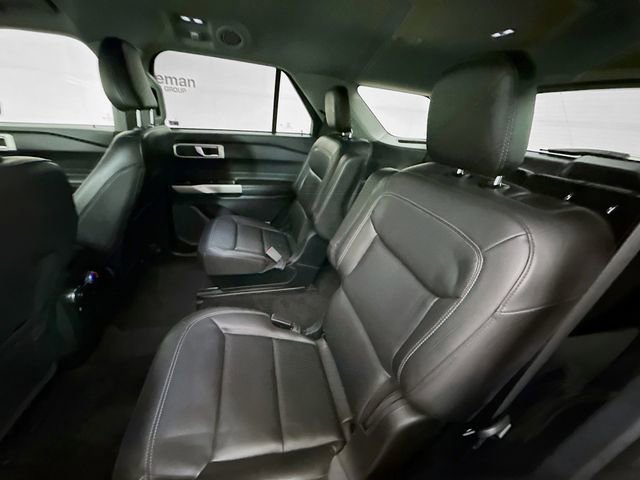 Used 2022 Ford Explorer XLT w/ Equipment Group 202A image 23