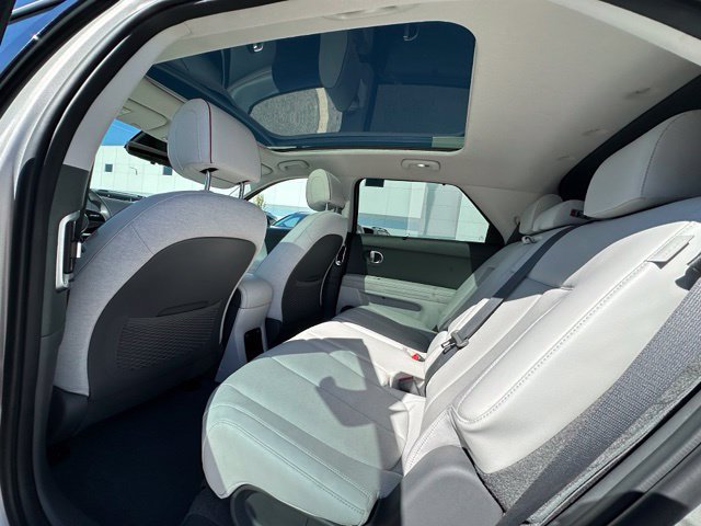 Used 2024 Hyundai Ioniq 5 Limited AWD/4WD image 16