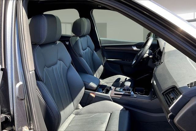 Certified 2023 Audi Q5 2.0T Premium w/ Convenience Package AWD/4WD image 29